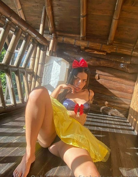 isabellacandy 09 beautiful model picture