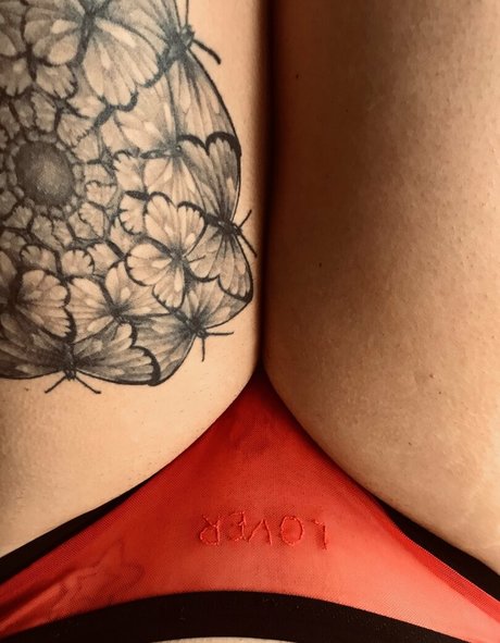 appealhexxx naked model gallery