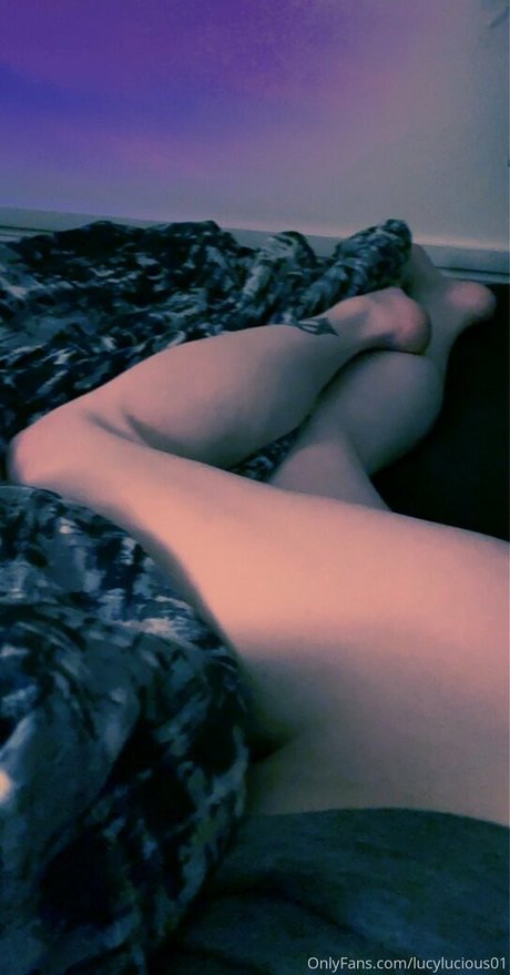 lucylucious01 erotic star picture