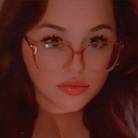 softtie nice actress photo