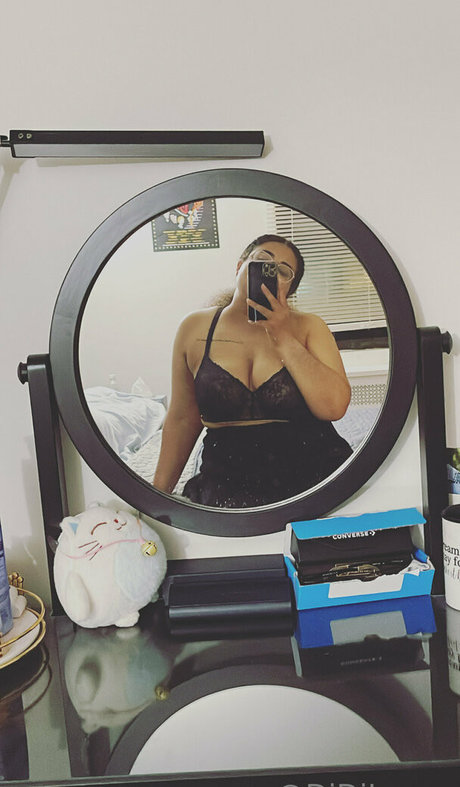 didilenox model beautiful pictures