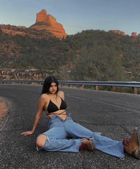 saraecheagaray adult star img