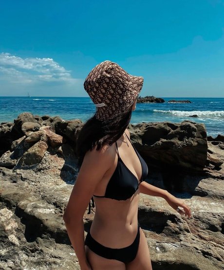 saraecheagaray pornstar hot image