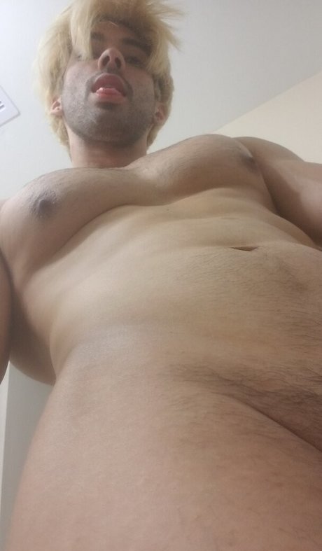 kawaiibrocosplay hot actress image