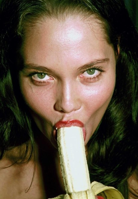 Nina Kraviz model naked pics