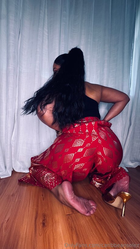 caribbeansolez porn model img