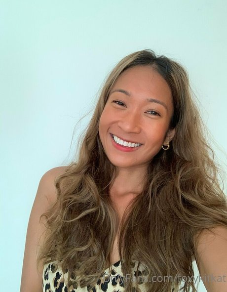 foxykitkat perfect actress gallery