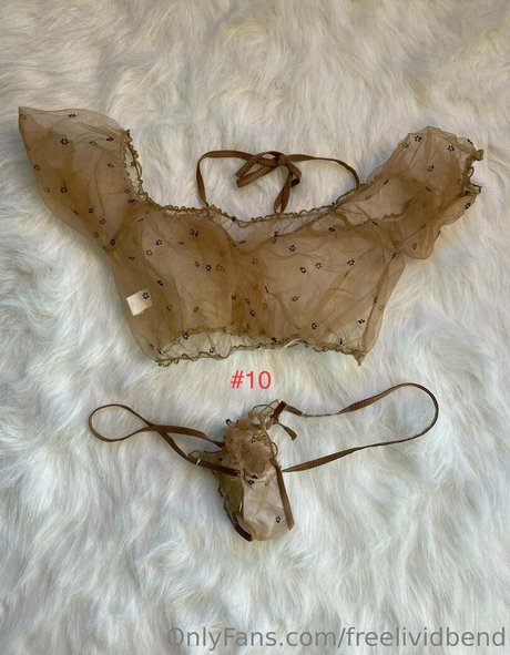 freelividbend star top image