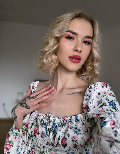maddieegrey sexy star photos