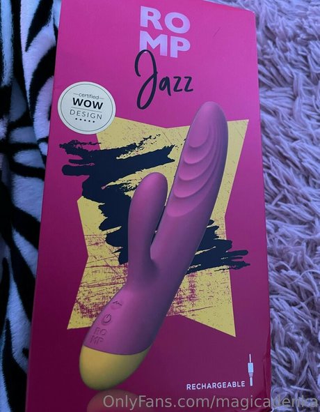 magicadenka model best photo