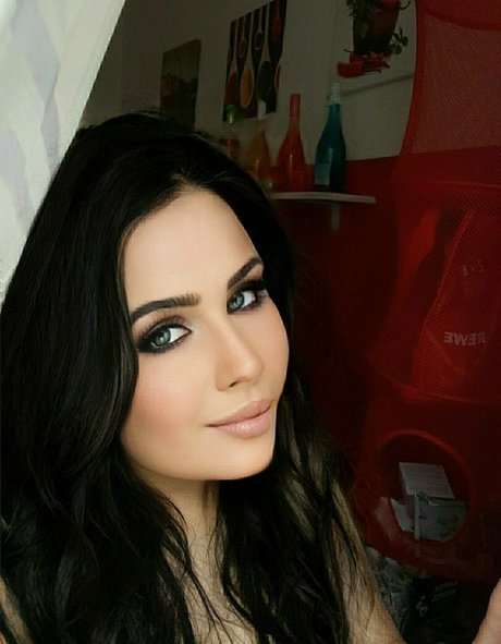 blonde secretary onlyfans hot porn pictures