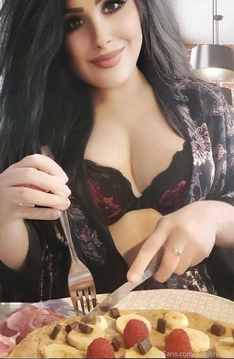 justjenna93 hot pornstar pics