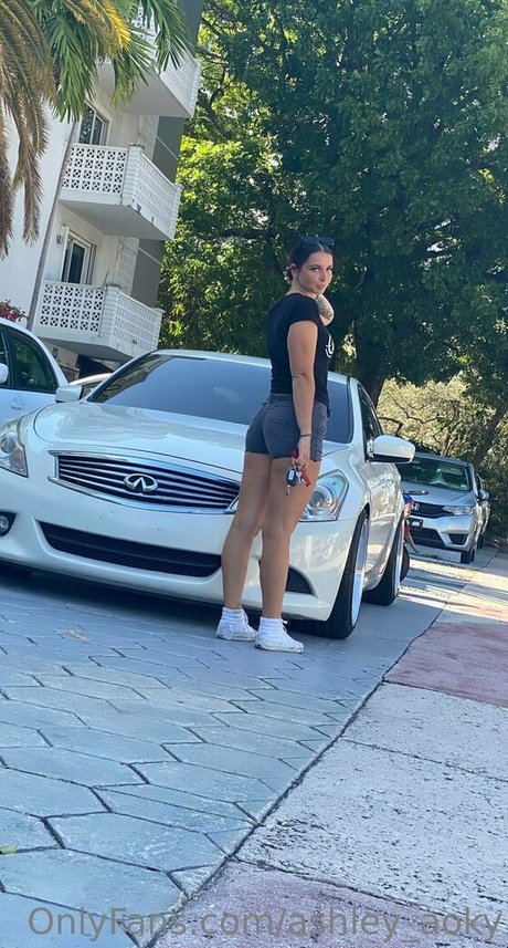 Ashley Aoky model hd images