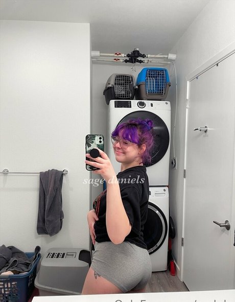 sgdnls model nudes pics