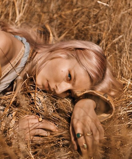 Hunter Schafer top model photo