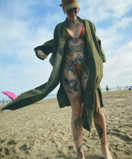 anadevinvip star naked gallery