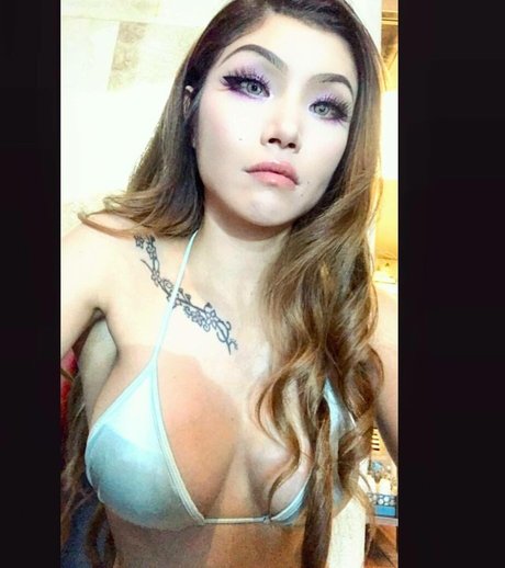 Cafe Lu Girls star nudes img