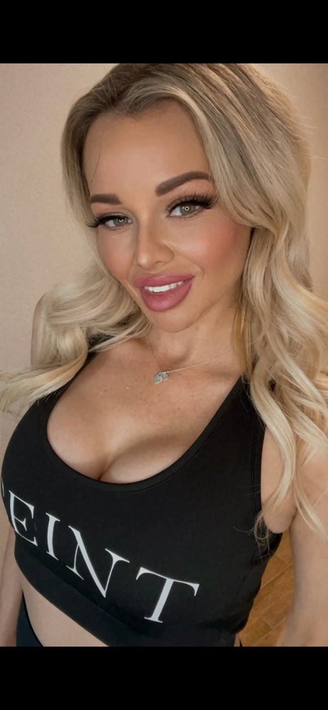 Bubbles Monroe star perfect photos