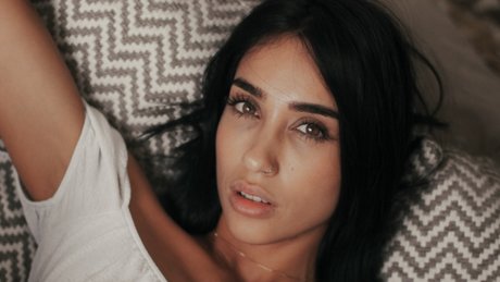 Lizzie Sweet pornstar high quality gallery