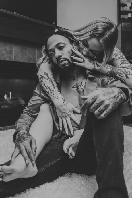 TheBlackHeartGoodLife pornstar erotic photos