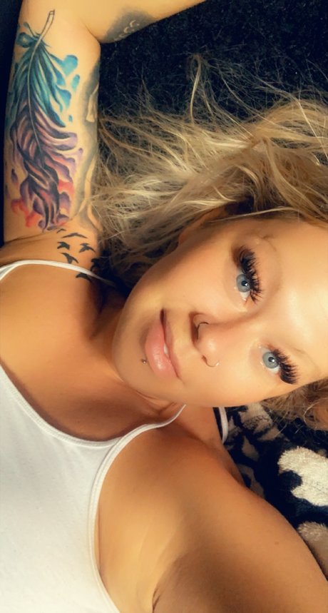 u184876053 star porn images