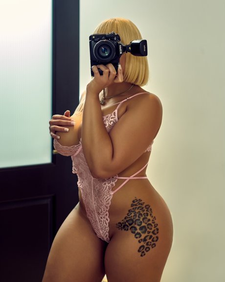 Your Favorite_ model nudes galleries