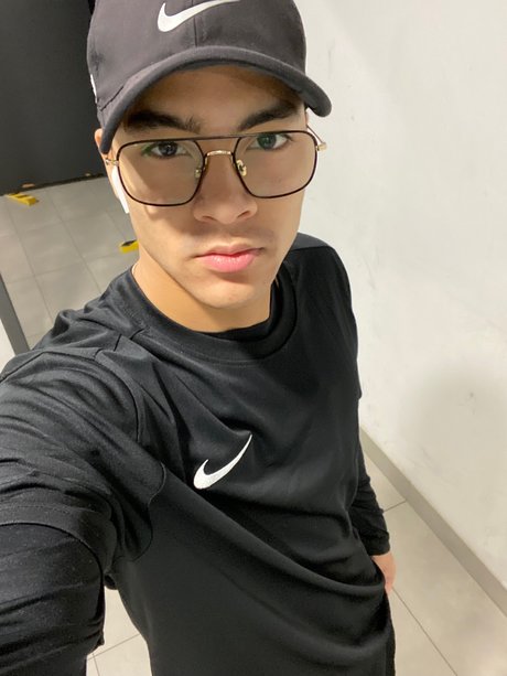 Dondo Gremory pretty model images