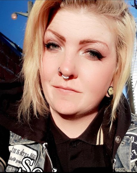 Dana G model sexy picture