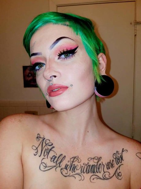 ThebunnyandThebear model nice images