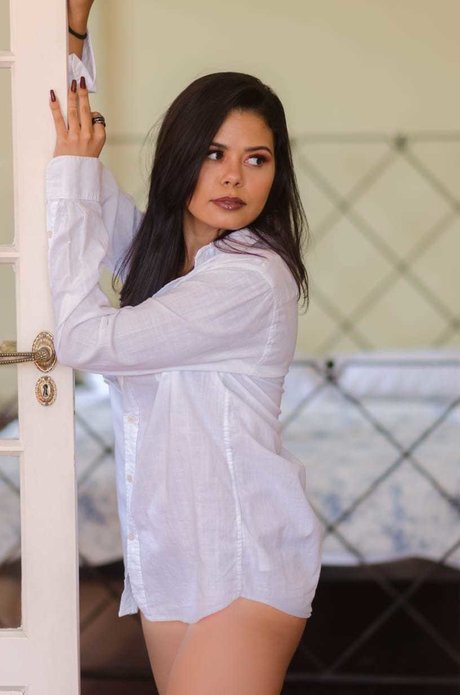 Lari Cute star sex picture