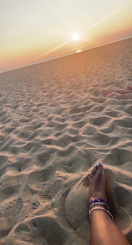 PrettyCuddleFeet free actress galleries