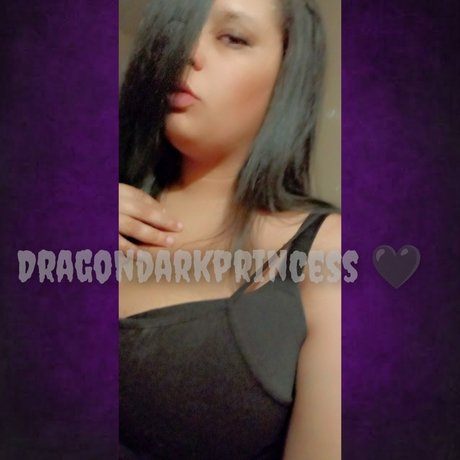 Dragondarkprincess_ model naked image