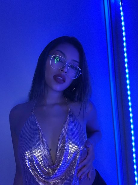 mmmelgtz pornstar erotic picture