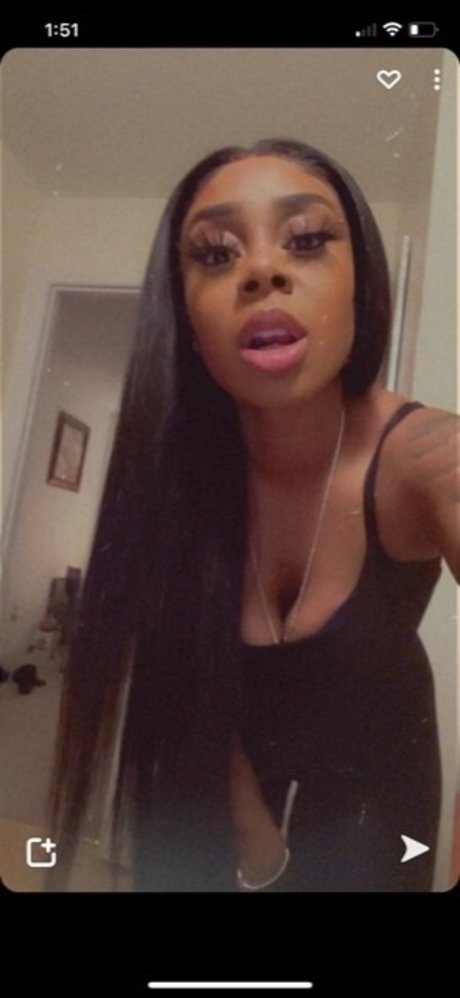 Divine B sex pornstar img