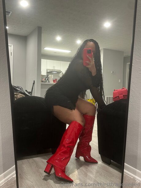 Queeen_ pornographic star galleries