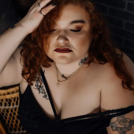 Royality hd pornstar img