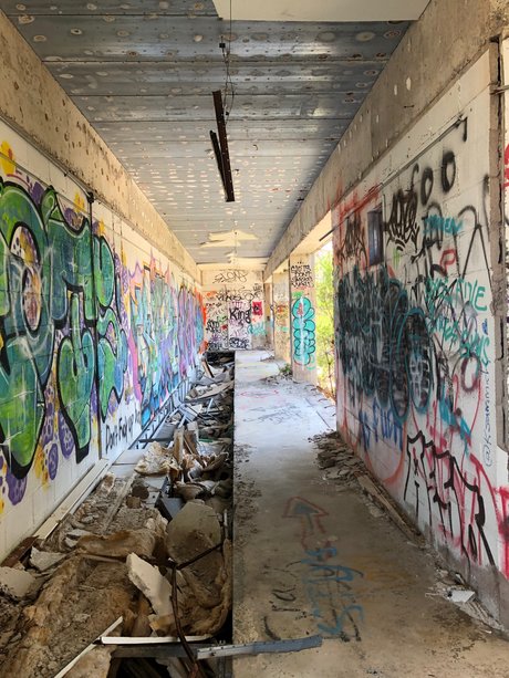 M amp ampD model pornographic image