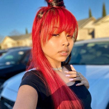 Sav wu model free picture