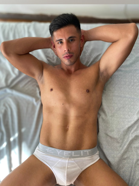 _Fran model adult images