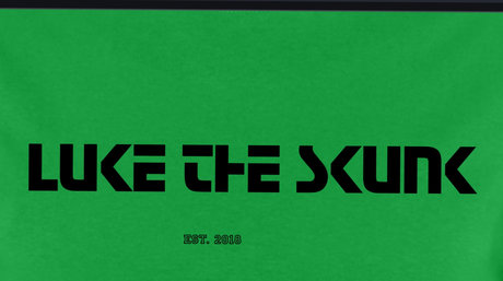 Luke The Skunk top actress pic