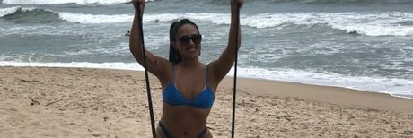 MANU pornstar exclusive photos