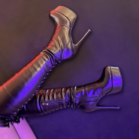 TamyStarly pornstar naked picture