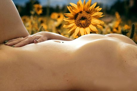 Sukie Rae model beautiful photos