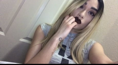 Peachesisland sex model images