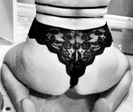 Silky Slut pornstar nudes images