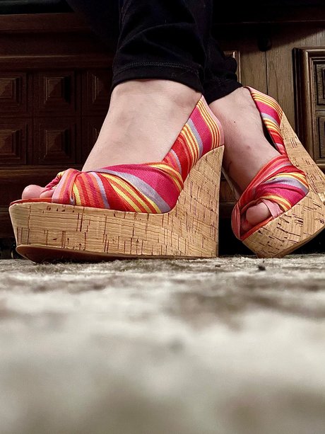 Lili BelFleur pornstar nude photos