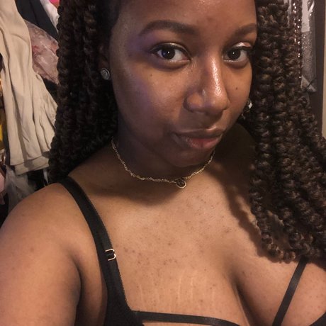 Brittwood nice actress pics