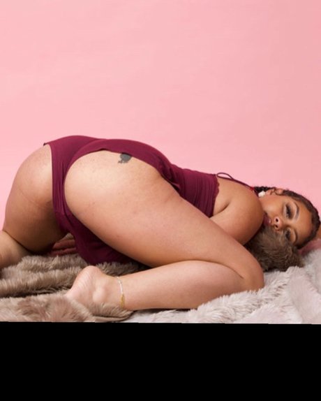 ELLE THE HONEY BUNNY pornstar best pictures