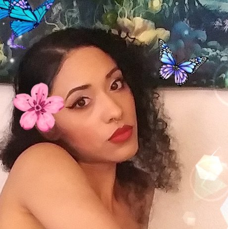 OliviaSyn pretty star archive