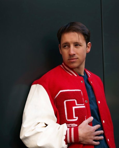 Call me Tony sex model pic